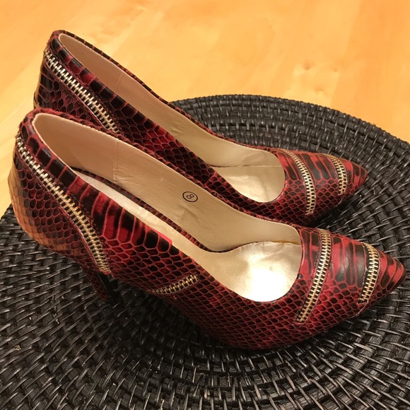 NEW C LABEL MAROON/Blk Sz8 HEELS - Picture 6 of 8